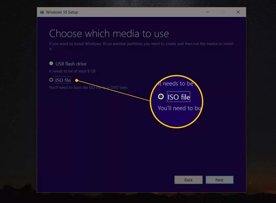 صورة لـ كيفية تنزيل صورة ISO لنظام التشغيل Windows 10 لـ USB أو قرص DVD | 002_download-windows-10-2626215-5bdb920ec9e77c00528123d9-min