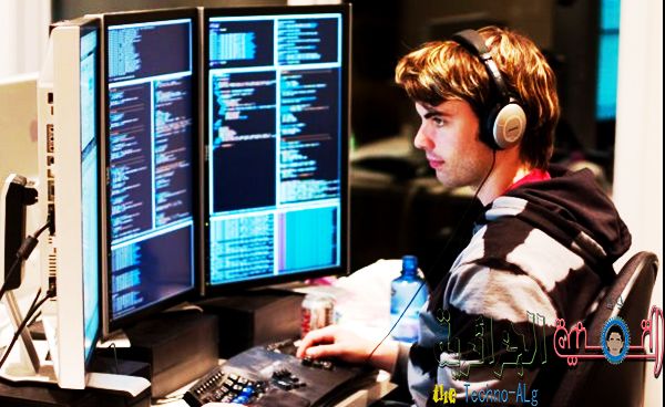 صورة لـ دورة PHP كاملة مع Bootstrap3 قيمتها 300 دولار ، بأكثر من 143 فيديو و20 ساعة مجانا | aaron-monitors-DzTechs