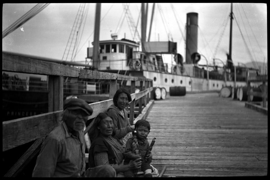 صورة لـ أفضل مواقع الانترنت المجانية للحصول على صور بدقة عالية | New-Old-Stock-DzTechs