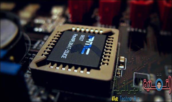 صورة لـ شرح تحديث البيوس BIOS في اللاب توب لآخر إصدار بسهولة تامة | bios_chip_plcc_socket