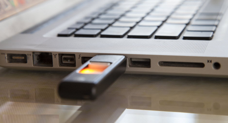 صورة لـ تسريع وتحسين أداء الفلاش ديسك بطريقة سريعة على الويندوز | booster-flash-memory