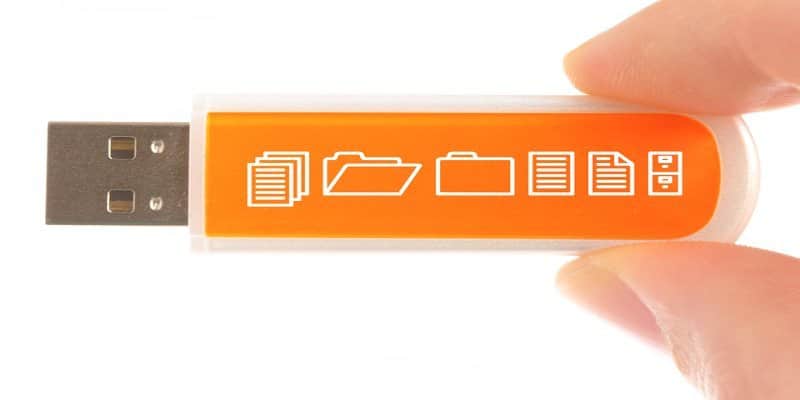 صورة لـ أفضل 9 تطبيقات محمولة للويندوز تحتاجها بجانبك دومًا في الفلاش ديسك | windows-portable-apps-featured-DzTechs