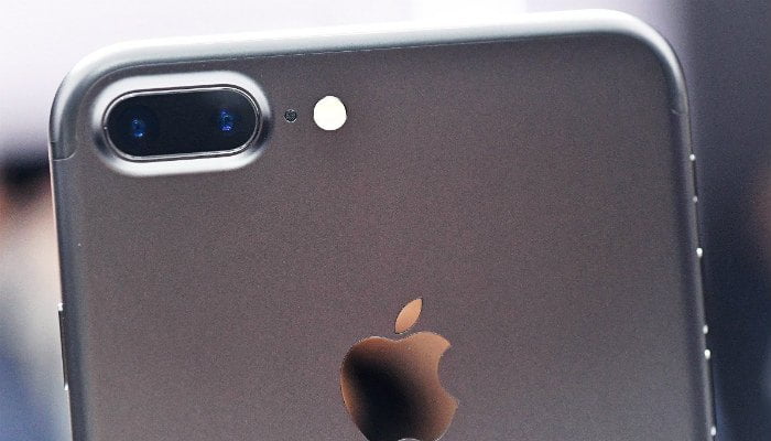 صورة لـ كيفية يمكنك فرض استخدام JPG و MP4 بدلا من HEIF و HEVC على الأي فون الخاص بك | iphone-dual-camera-DzTechs