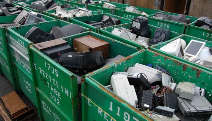 صورة لـ لا تقم برميها بعيدا. 6 طرق للاستخدام والاستغلال الجيد لـ وحدة تحكم الألعاب القديمة | old-console-recycle-DzTechs