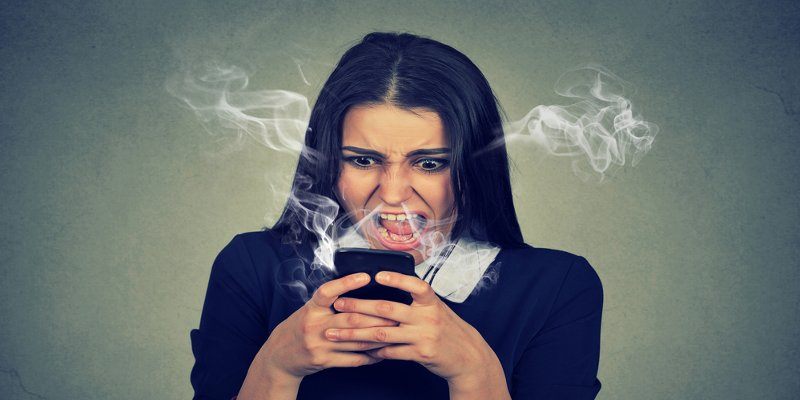 صورة لـ كيفية منع ارتفاع درجة الحرارة على جهاز Android الخاص بك | android-device-overheating-featured-DzTechs