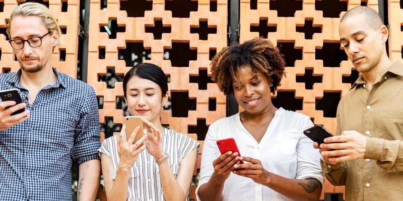 صورة لـ تطبيقات مدة استخدام الجهاز المُفيدة لمحاربة التقنية والإفراط في الإدمان | fight-tech-addiction-overuse-apps-hero-DzTechs