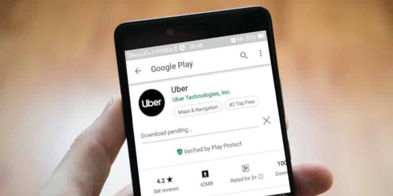 صورة لـ كيفية إصلاح خطأ في انتظار التحميل في تطبيق Google Play | google-play-store-download-pending-error-featured