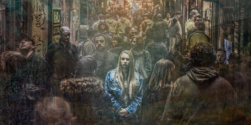 صورة لـ الذكاء الاصطناعي يُستخدم للبحث عن الأشخاص في مقاطع فيديو المراقبة حسب الطول والجنس والملابس | news-ai-search-people-featured-4