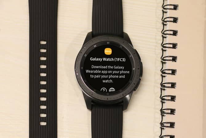 صورة لـ كيفية إقران ساعة Galaxy الخاصة بك مع Android و iPhone | boot-screen-DzTechs