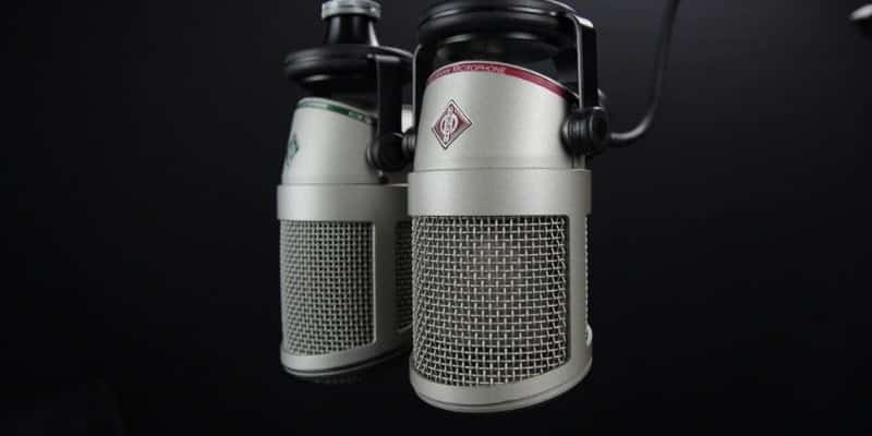 صورة لـ كيفية إعداد ميكروفون خارجي في نظام التشغيل Windows وجعله الافتراضي | windows-microphone-featured-image-DzTechs