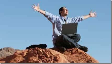 صورة لـ أفضل 10 طرق عملية لكسب المال من خلال التدوين | makemoneyblogging-DzTechs