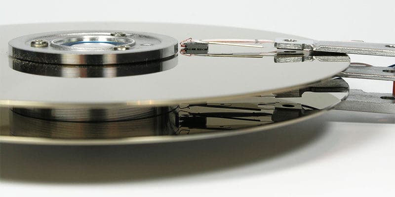 صورة لـ كيفية الكتابة إلى محرك أقراص NTFS في نظام MacOS | mount-ntfs-drive-macos-hero-hard-drive-DzTechs