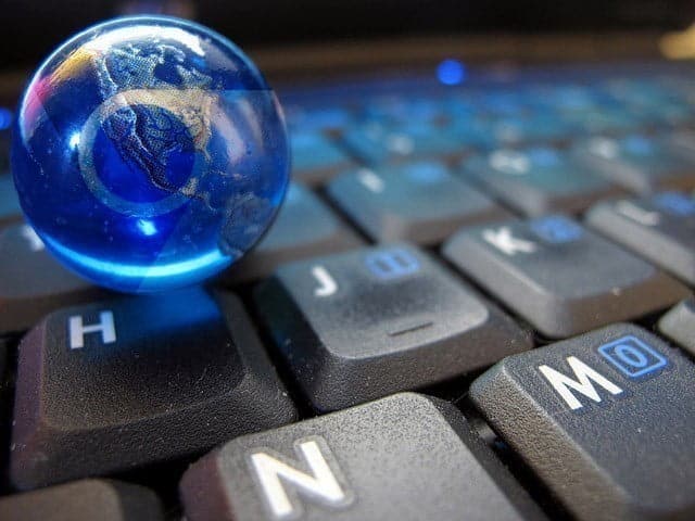 صورة لـ لماذا هناك العديد من المتصفحات المعتمدة على Chromium؟ | chromium-browsers-shaping-world-DzTechs