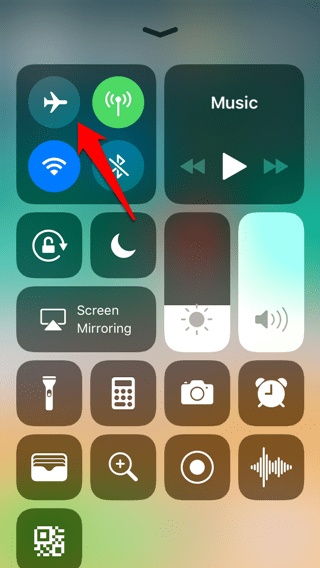 صورة لـ الـ iPhone لا يقوم بإرسال رسائل نصية؟ هنا 12 طريقة لإصلاحه | iPhone-Not-Sending-Text-Messages-2-DzTechs