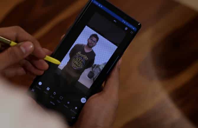 صورة لـ أفضل تطبيقات إزالة الخلفية لأجهزة Android و iOS | feature-background-removal