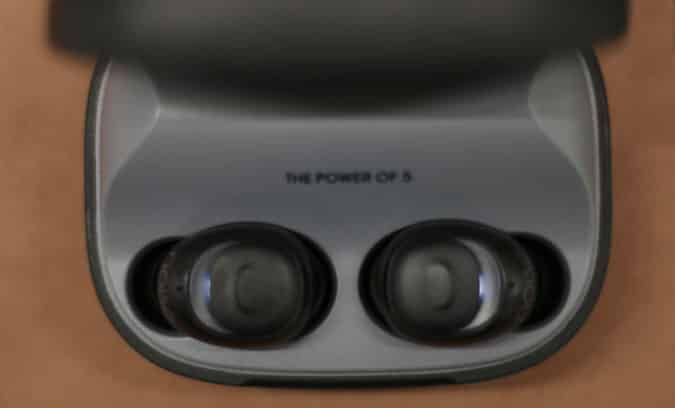 صورة لـ مراجعة Noise Shots X5: أفضل سماعات لاسلكية في حدود الميزانية المتوسطة؟ | earbuds-in-case-DzTechs