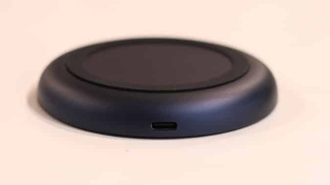 صورة لـ مراجعة كاملة لشاحن Xiaomi Mi اللاسلكي 10W – ضربة أخرى؟ | type-c-white-DzTechs