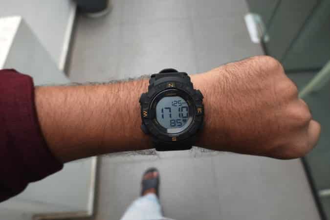 صورة لـ مراجعة Lenovo HX07 Ego Smartwatch – ليست ساعة ذكية | watch-step-count-min-DzTechs