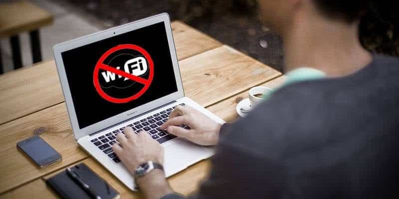 صورة لـ كيفية إصلاح مشاكل Wi-Fi وتوقف الاتصال بالإنترنت على نظام MacOS | mac-connect-internet-wifi-header-800x400-min-DzTechs