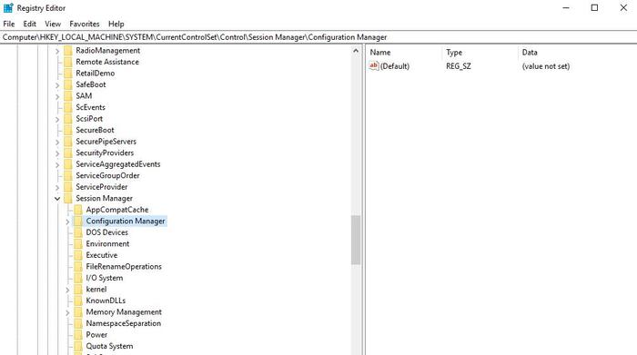 صورة لـ كيفية استعادة النسخ الاحتياطية للسجل في Windows 10 | restore-registry-backup-windows-10-regedit-registry-key-min-DzTechs