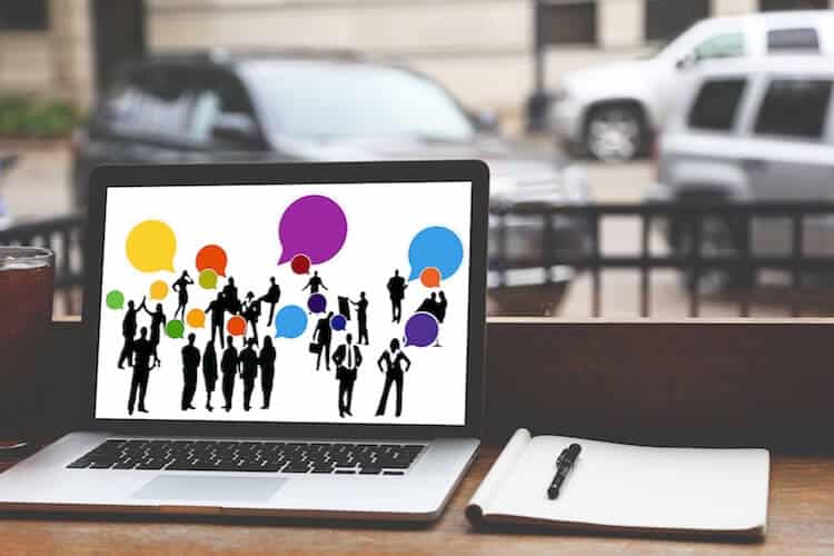 صورة لـ أفضل المواقع لإرسال رسائل نصية مجانية من الكمبيوتر إلى الهواتف المحمولة (SMS) | Websites-Send-Free-International-SMS_F-min-DzTechs