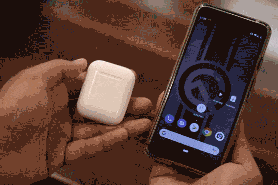 صورة لـ أفضل تطبيقات Airpods لنظام Android للحصول على تجربة مثل iPhone | battery-DzTechs