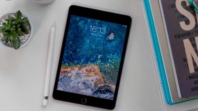 صورة لـ أي جهاز iPad ينبغي أن تشتري؟ اكتشف أفضل جهاز iPad المناسب لك | ipad_mini_2019_review_thumb800-min-DzTechs
