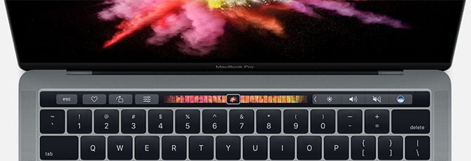 صورة لـ مقارنة بين MacBook و MacBook Pro وبين MacBook Air: ما هو MacBook المناسب لك؟ | macbook_pro_touchbar-min-DzTechs