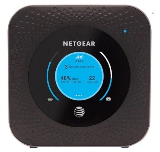 صورة لـ كيفية الحصول على شبكة Wi-Fi بدون مُزوِّد خدمة الإنترنت | Nighthawk-LTE-Mobile-Hotspot-Router-528x500-min-DzTechs