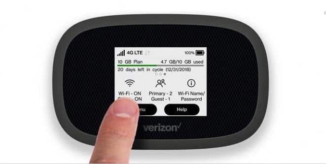 صورة لـ كيفية الحصول على شبكة Wi-Fi بدون مُزوِّد خدمة الإنترنت | Verizon-Jetpack-MiFi-8800L-670x335-min-DzTechs