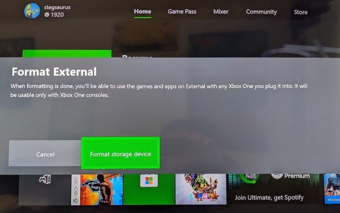 صورة لـ كل ما تحتاج لمعرفته حول محركات الأقراص الخارجية لأجهزة Xbox One | Xbox-One-Format-External-Drive-min-DzTechs
