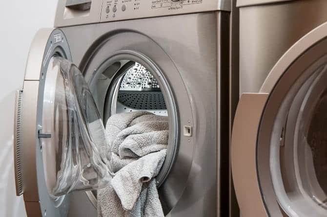 صورة لـ استخدامات إبداعية للمقابس الذكية التي تجعلك تريد واحدًا | muo-smarthome-tumble-dryer-min-DzTechs
