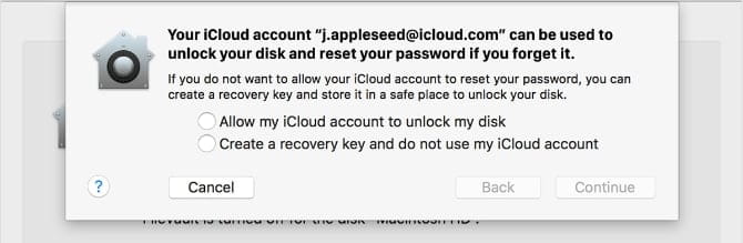 صورة لـ ما هو FileVault على macOS وكيف يمكنني استخدامه؟ | what_is_filevault_choose_icloud_or_recovery_key-DkNwWHfs-DzTechs
