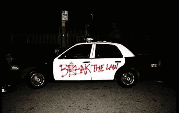 صورة لـ أفضل مواقع الويب المضحكة للحصول على الترفيه على الويب | pictures_of_walls-uzIgeLfs-DzTechs