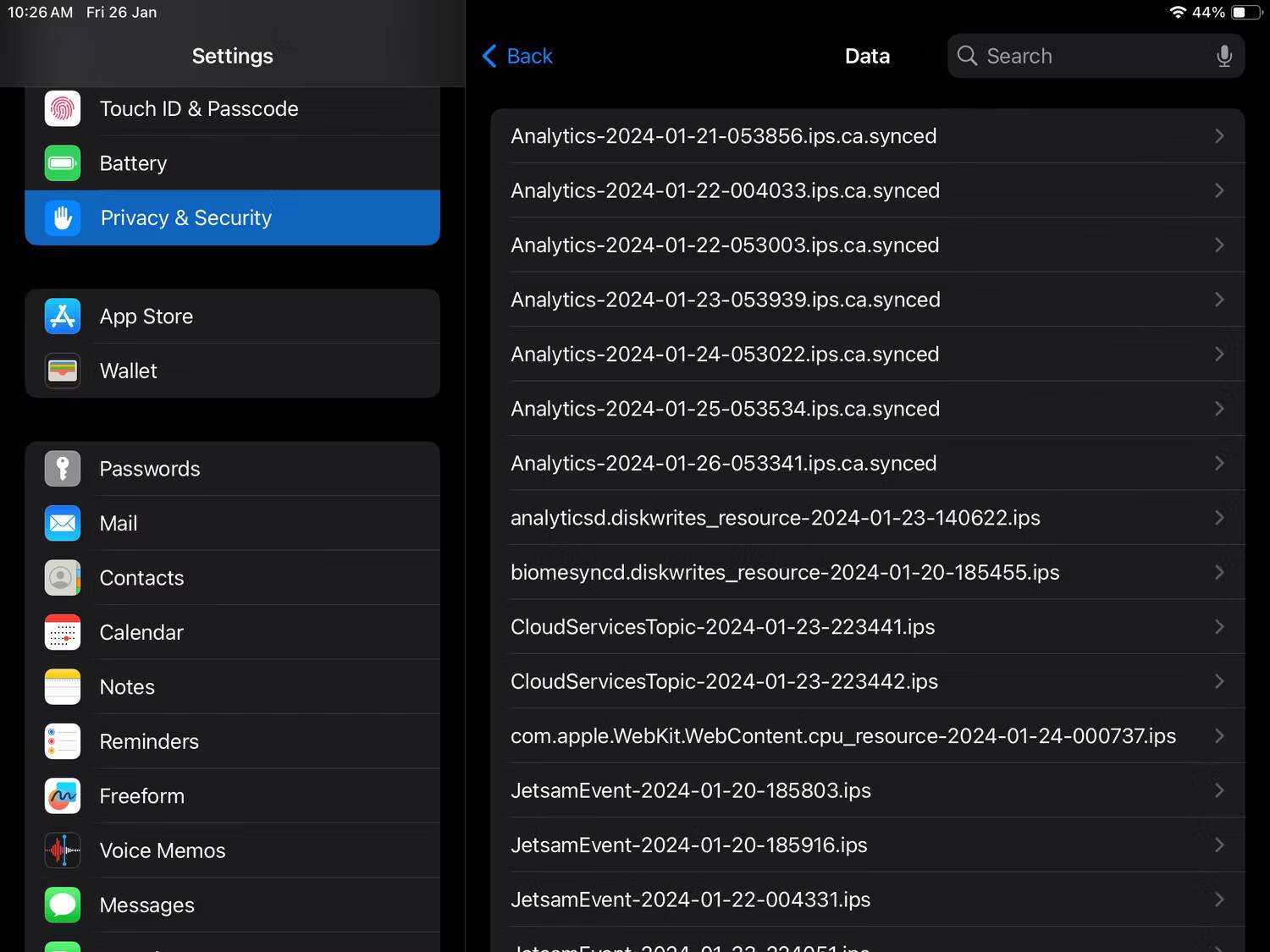 صورة لـ كيفية التحقق من صحة بطارية الـ iPhone أو الـ iPad الخاص بك | ipados-analytics-file