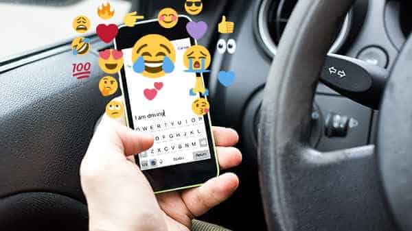 صورة لـ أفضل تطبيقات لوحة مفاتيح GIF للرسائل النصية والرموز التعبيرية على Android | ten_best_gif_keyboards_for_android_1521187502-PXxolRfs-DzTechs