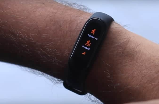 صورة لـ مراجعة Mi Smart Band 3i – هل هو أفضل سوار متوسط السعر لتتبع اللياقة البدنية؟ | activity_launcher-mwqQBKfs-DzTechs