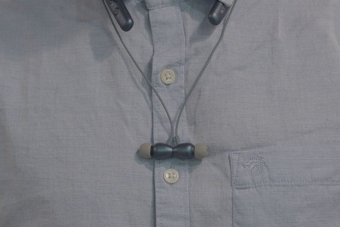 صورة لـ مراجعة السماعات اللاسلكية Zebronics Zeb-Soul التي توضع حول الرقبة – هل تستحق الشراء؟ | neckband_snap-OG0A7Mfs-DzTechs