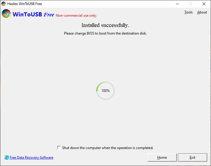 صورة لـ كيفية إصلاح رسالة الخطأ Bootmgr is missing في نظام Windows 10 | winToUSB_installation_complete-SGu3pNfs-DzTechs