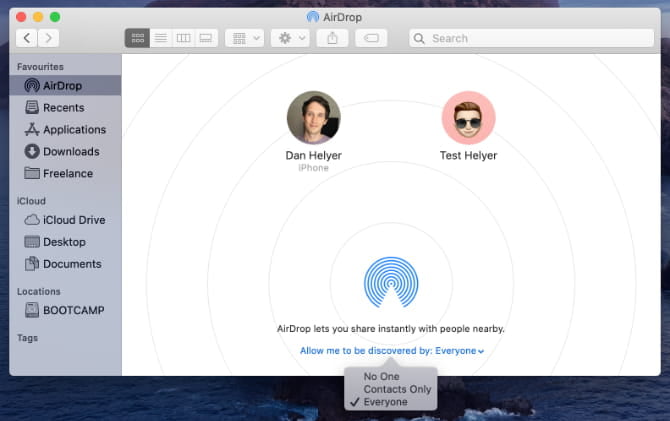 صورة لـ كيفية تشغيل AirDrop على جهاز Mac و iPhone لمشاركة الملفات بسرعة | AirDrop_in_Finder_on_Mac_with_Everyone_visibility_option-vtg1iOfs-DzTechs