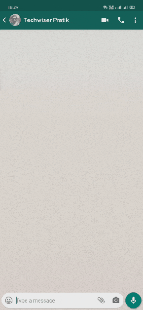 صورة لـ كيفية تغيير نمط خط النصوص في دردشات WhatsApp | Monospace-DzTechs