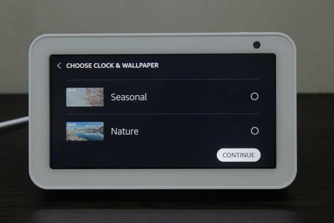 صورة لـ كيفية إعداد Amazon Echo Show 5 لأول مرة | choose-wallpaper-DzTechs