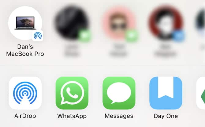 صورة لـ كيفية تشغيل AirDrop على جهاز Mac و iPhone لمشاركة الملفات بسرعة | iPhone_Share_Sheet_with_AirDrop_option-cMg1iOfs-DzTechs