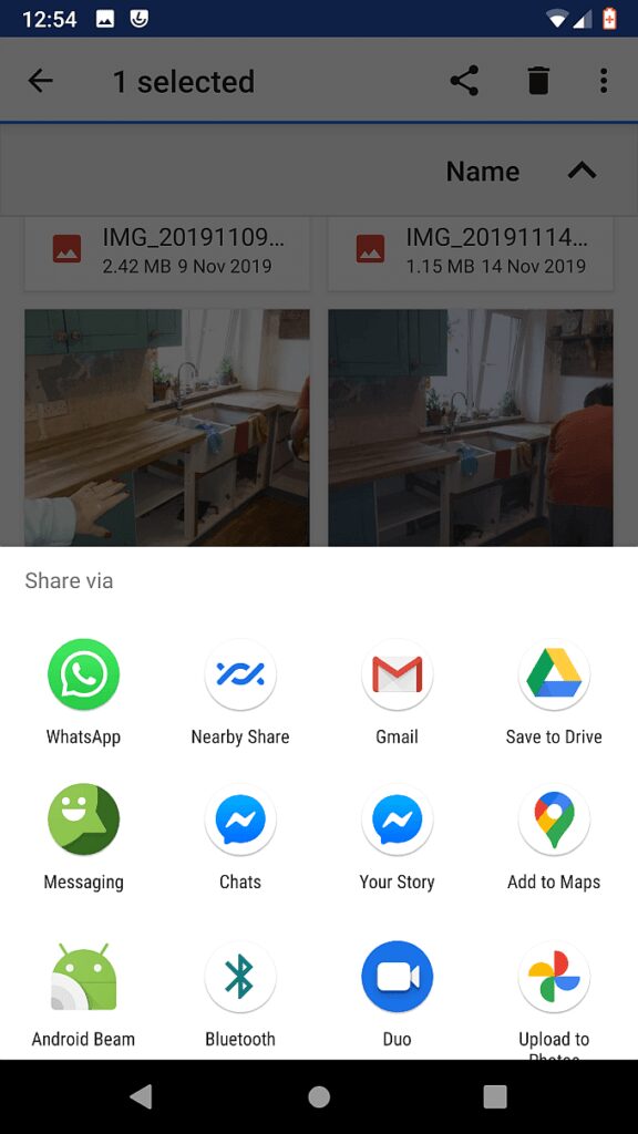 صورة لـ ما المقصود بميزة المشاركة عن قرب على Android؟ | select-nearby-share-option-576x1024-DzTechs