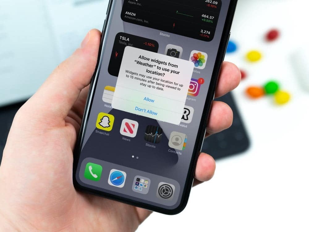 صورة لـ كيفية إدارة إعدادات الموقع الجغرافي على جهاز iPhone الخاص بك | 1df55gNKSYomG-gJ8yAxkUg-DzTechs