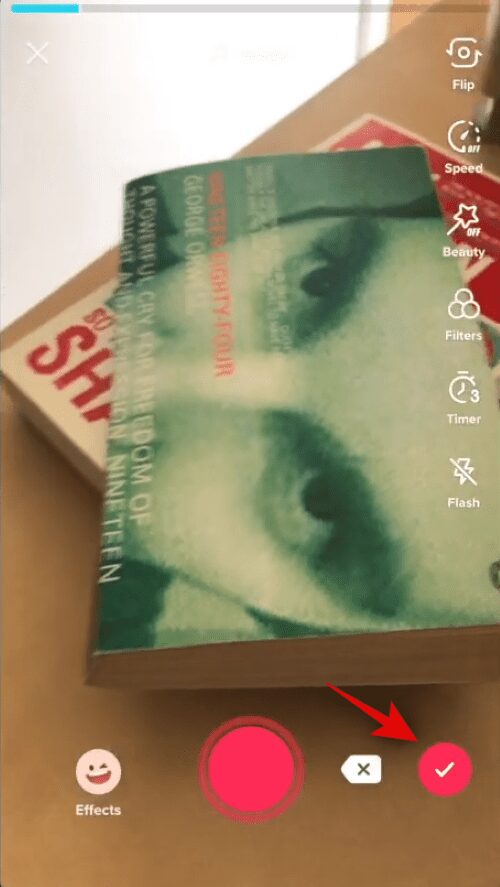 صورة لـ كيفية القيام بالتعليق الصوتي على Tiktok: دليل خطوة بخطوة بالصور | 1Ctp8BWNqMyj8jCzBstabQg-DzTechs