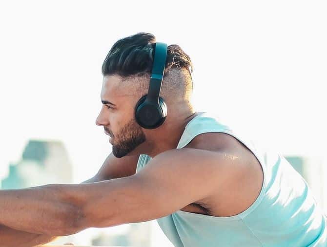 صورة لـ أفضل تمارين التمدّد للاعبين الذين يقضون وقتًا طويلاً في لعب الألعاب | 1H9pgF7PMtBVBcUdZh25h9w-DzTechs