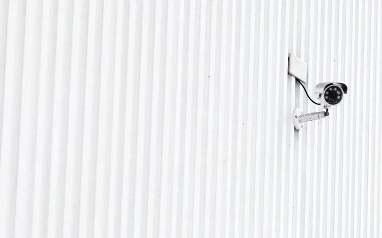 صورة لـ كيفية العثور على الكاميرات المخفية باستخدام هاتفك | 1Af_PQ05myiWGCg678Njn4g-DzTechs