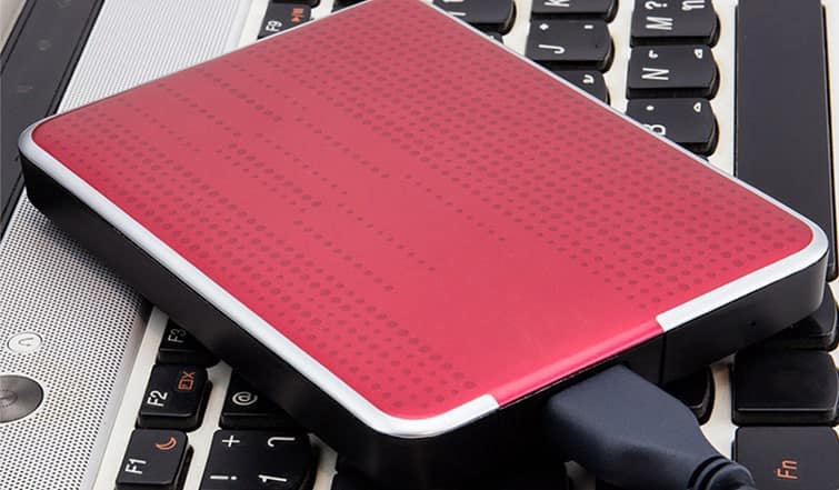 صورة لـ كيفية تهيئة محرك أقراص ثابت كبير الحجم باستخدام FAT أو FAT32 | 1Fa1hC9Z8ukH8BaI5zOu-bA-DzTechs