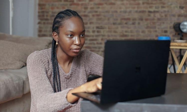 صورة لـ عمليات الاحتيال في GoFundMe: كيفية التعرف على جامعي التبرعات المزيفين | 1S2BSLFK9BkV7vNRzWJ5L9A-DzTechs